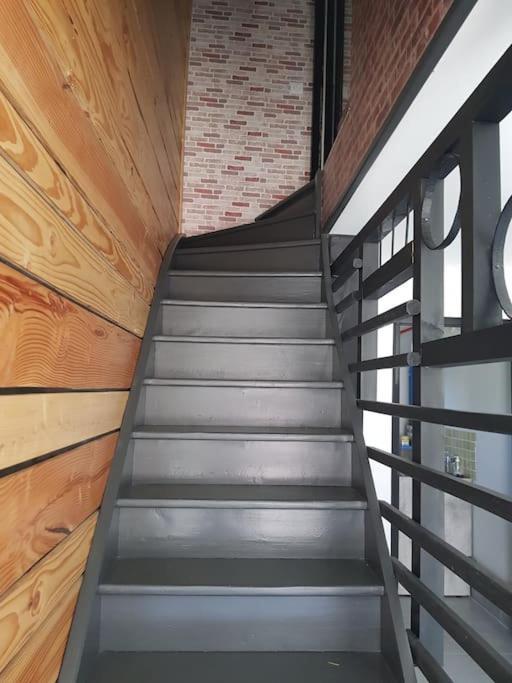 Petite Maison Type Loft En Plein Bourg D'Ambazac Bagian luar foto